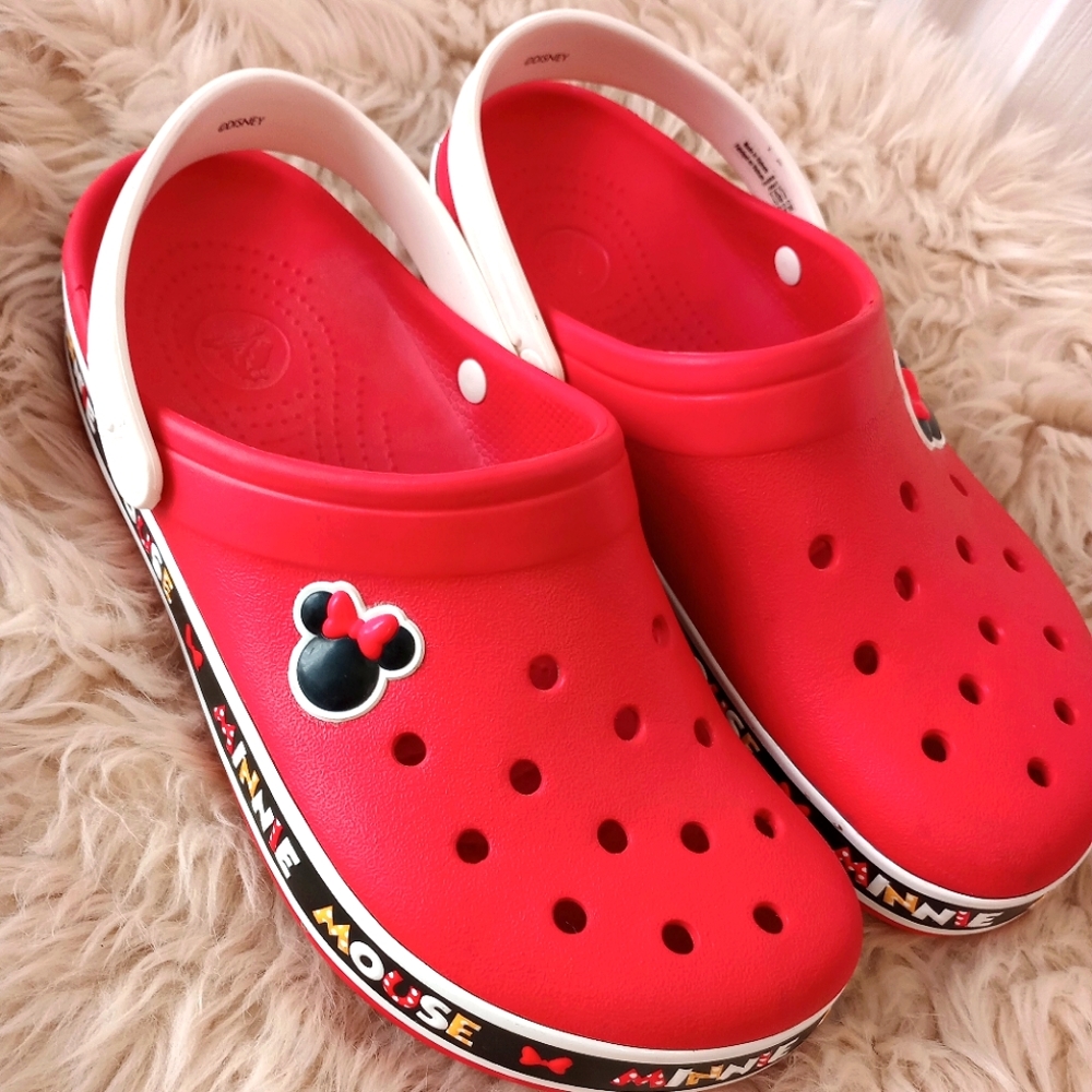 Disney Minnie Mouse Crocs Size 9 Women
